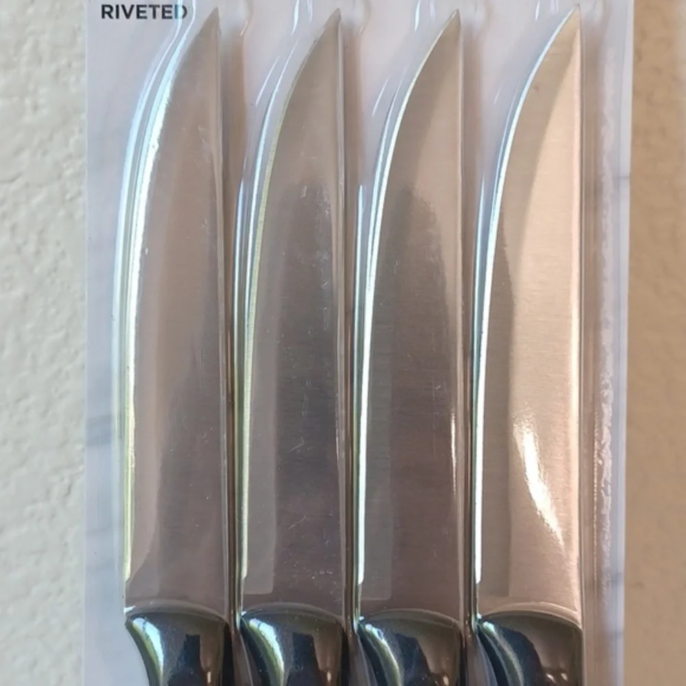 3/$25 SALE 4 PIECE SET Farberware Classic Steak Knives, 4.5